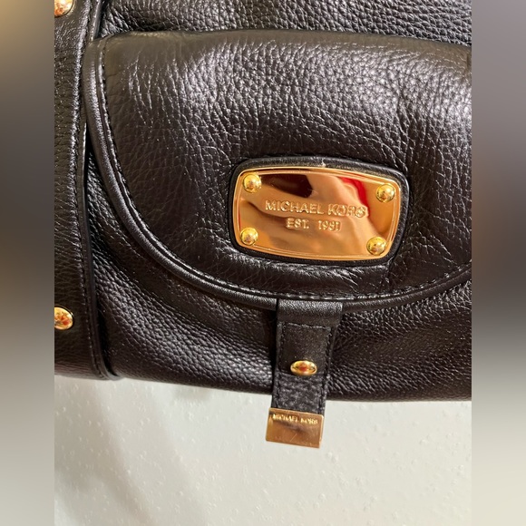 Like new Michael Kors Fulton Satchel Black Leather - Picture 6 of 14